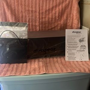 BRAND NEW DiscGear Selector 120 Disc Faux Leather Disc Organizer Black